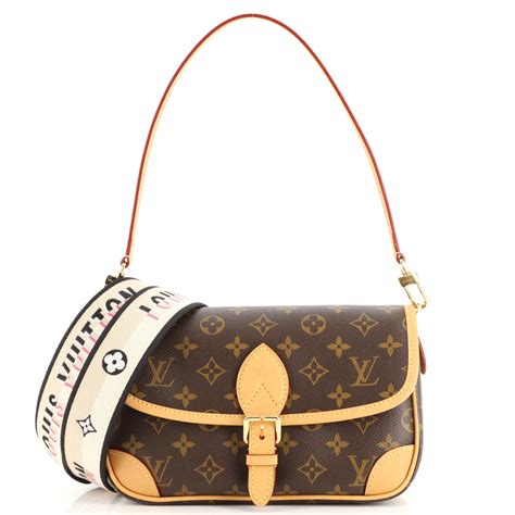 bolsa louis vuitton feminina original|Louis Vuitton diane bag 2022.